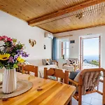 Christys House Skopelos *