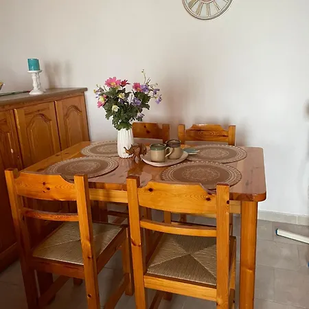 Christys House Skopelos 度假居 *