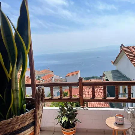 Christys House Skopelos *