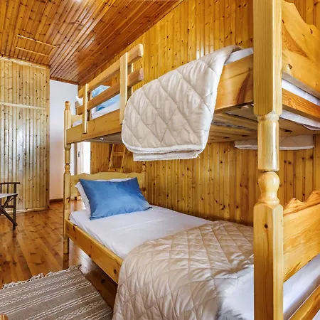 Christys House Skopelos *